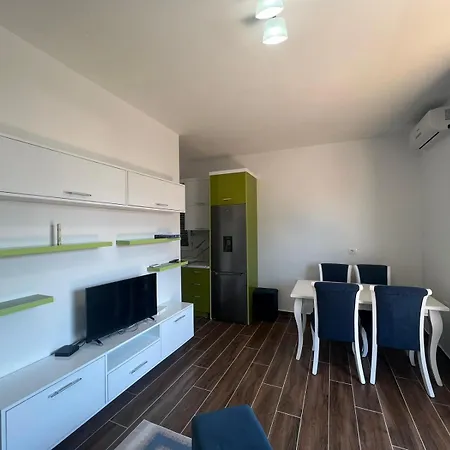 Djonis Apartment Shengjin Exterior photo